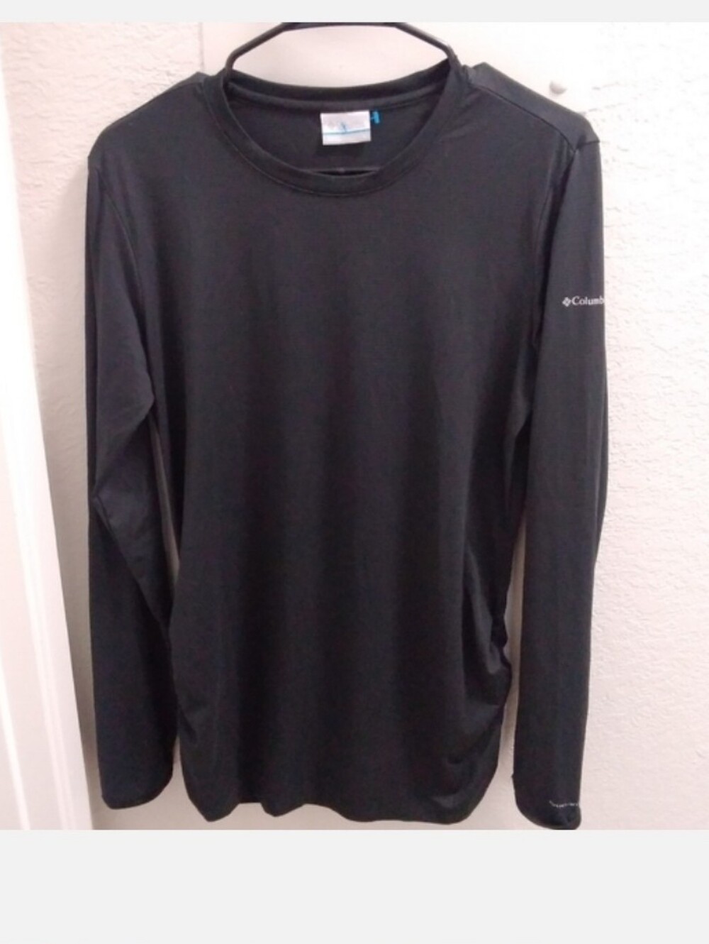 Columbia Omni Wick Womens Top Long Sleeve Black Crew Neck Shirt Thumbholes